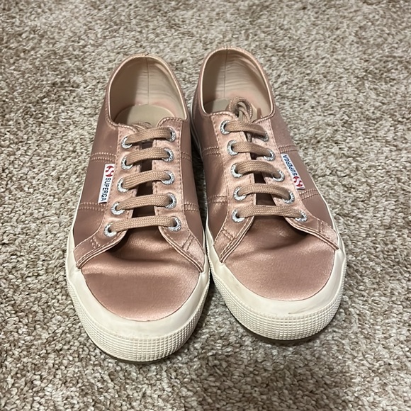 Superga Blush Satin Sneaker - Size 37.5 - Picture 2 of 11